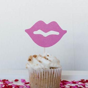 Valentine's Day Pucker Up - Lip cupcake toppers - set of 12